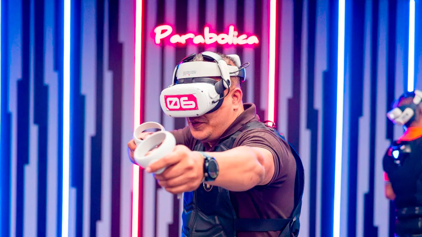 VR & F1 Experience at Parabolica