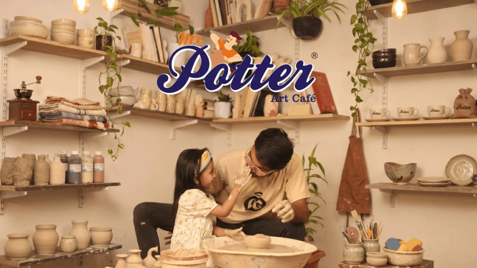 Mr Potter Art Cafe | Pottery Studio