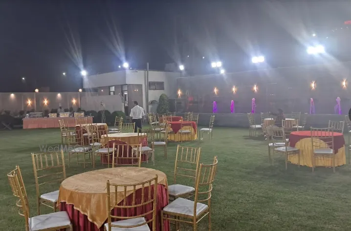 Hotel Opal Courtyard