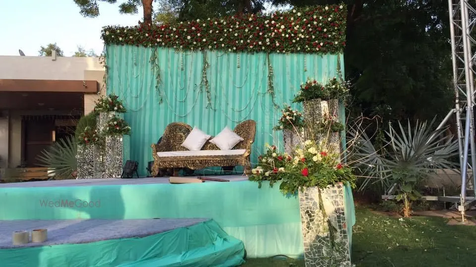 Bhagwati Decor
