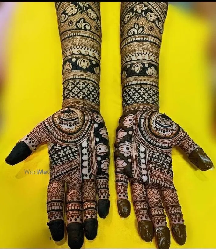 Karan Mehandi Arts