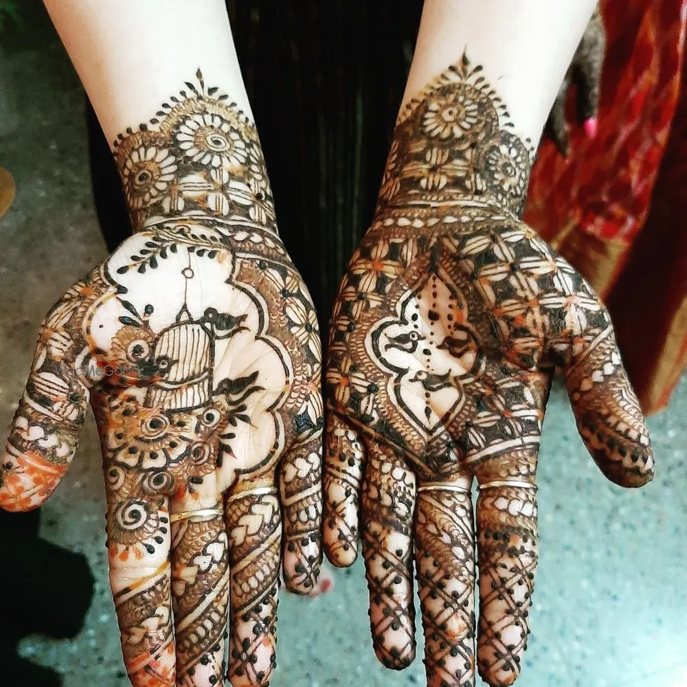 Ifra Mehandi