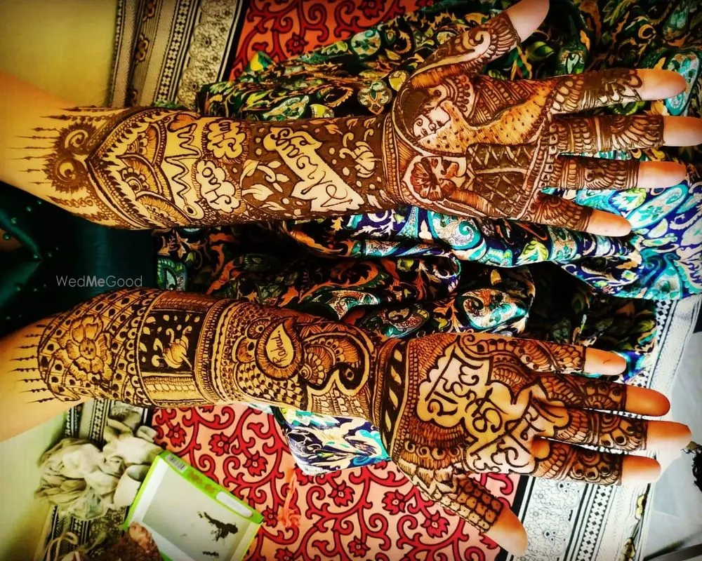Shradha Mehendi Arts
