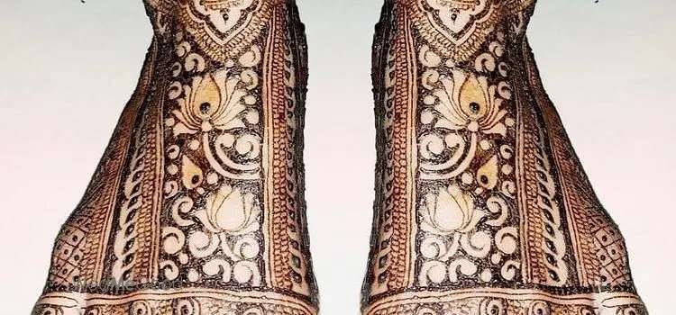 Deep Mehandi
