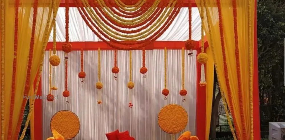 Mannat Bakery N Flowers Decorations