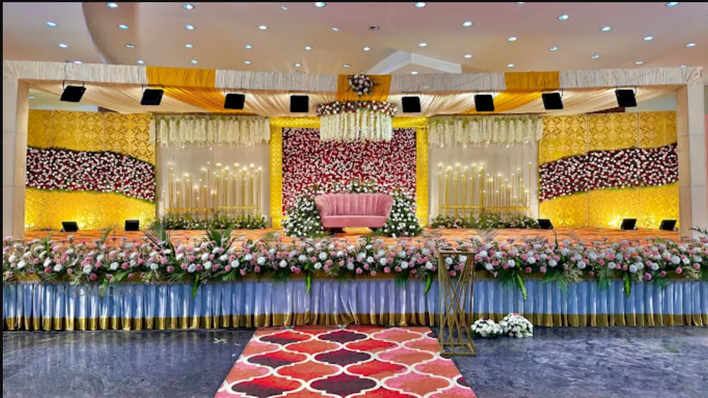 Sri Sowbarnikaa Decorators Decor