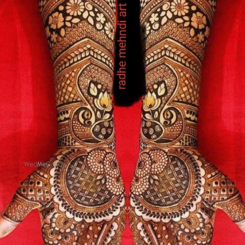 Radhe Mehandi Artist