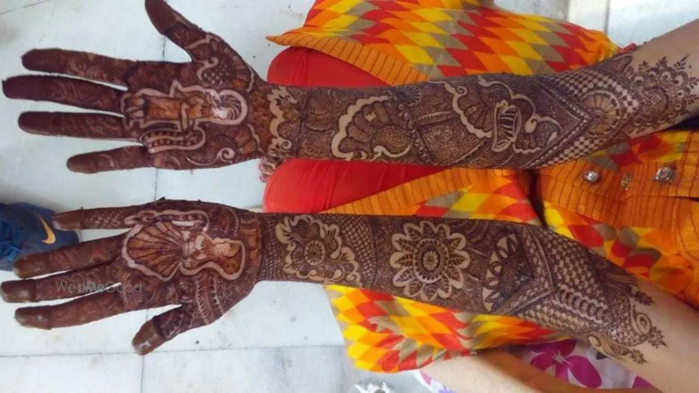 Anish Mehendi Arts