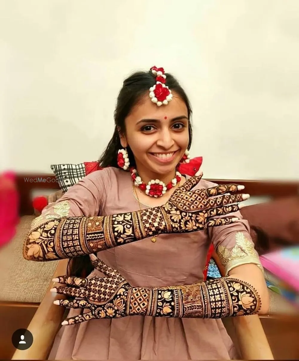 Krishna Mehandi Art