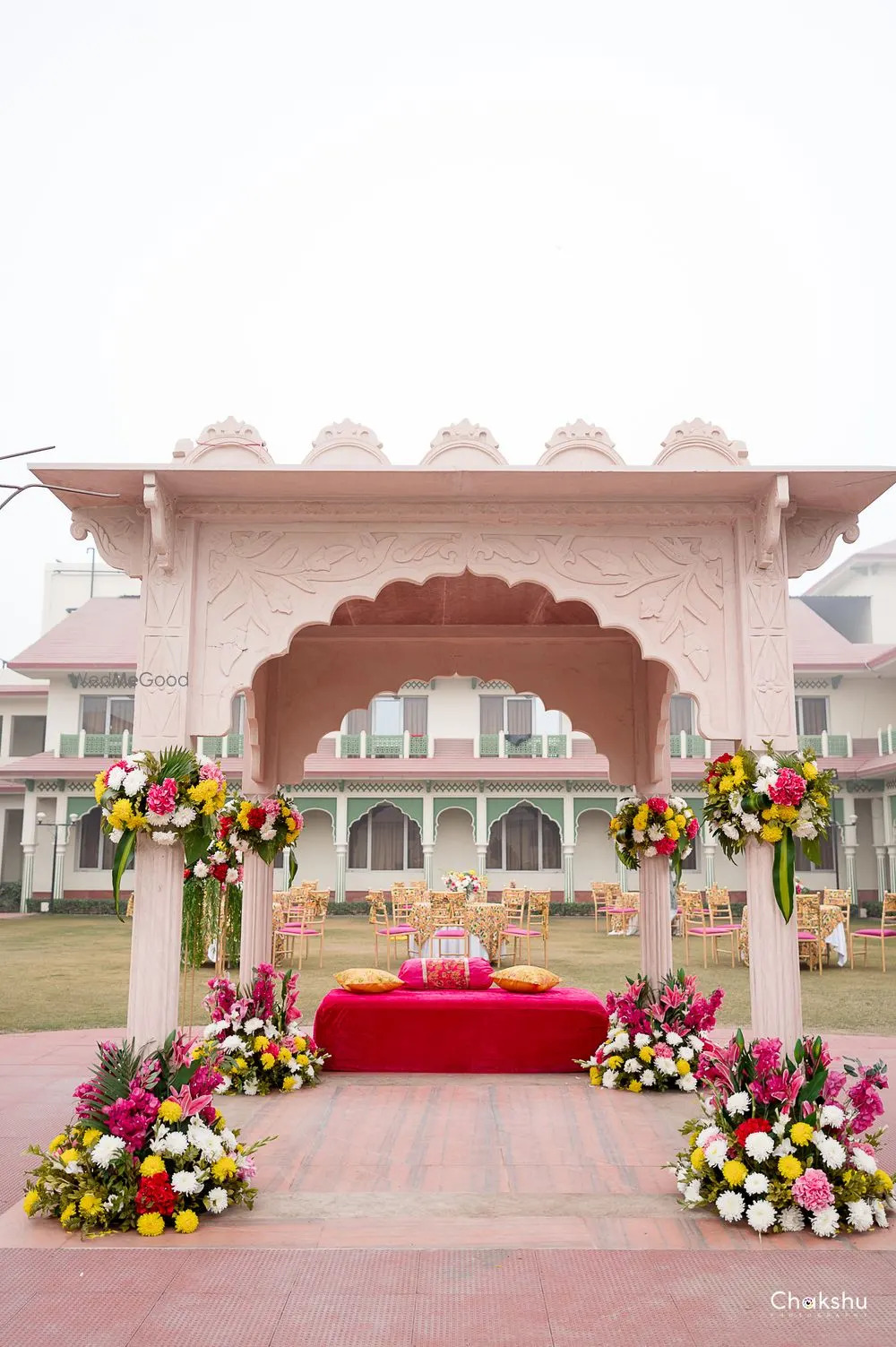The Decors