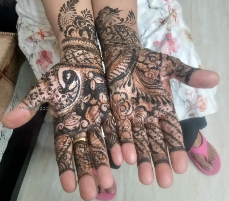 Jaipuri Mehndi Art