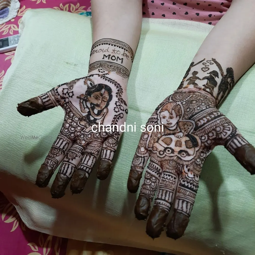 Chandni Soni Mahendi Artist