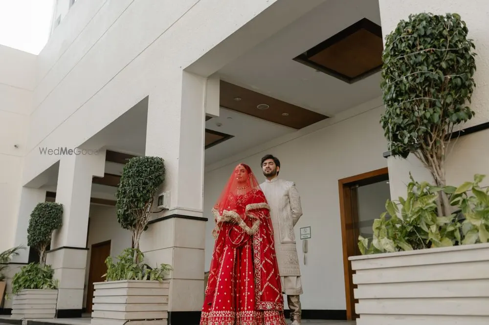 Lets Get Wed