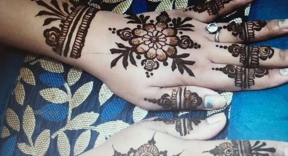 Ayushi Mehandi Art