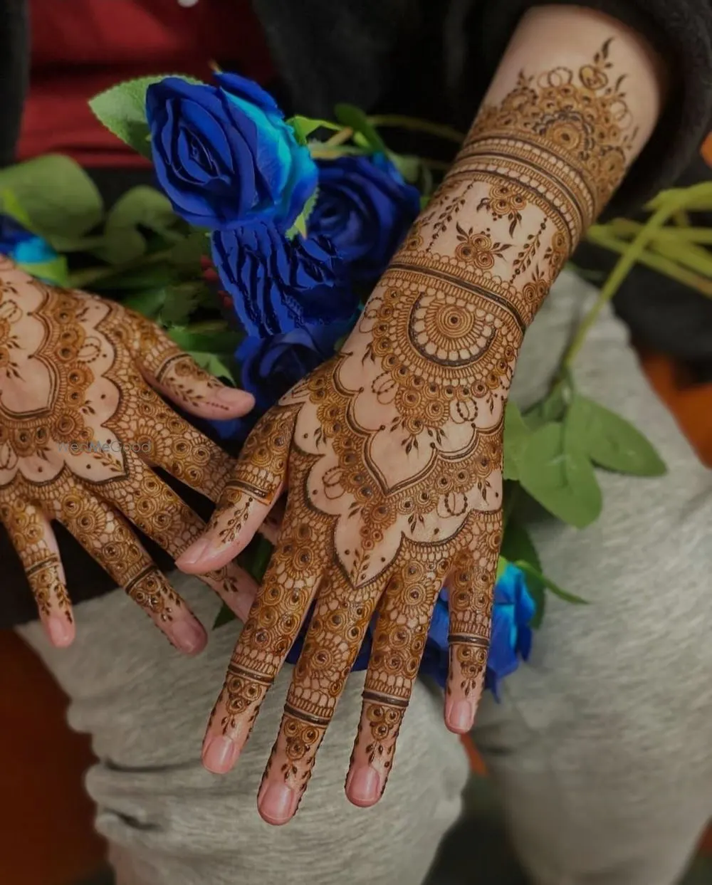 Sandy Mehandi Art