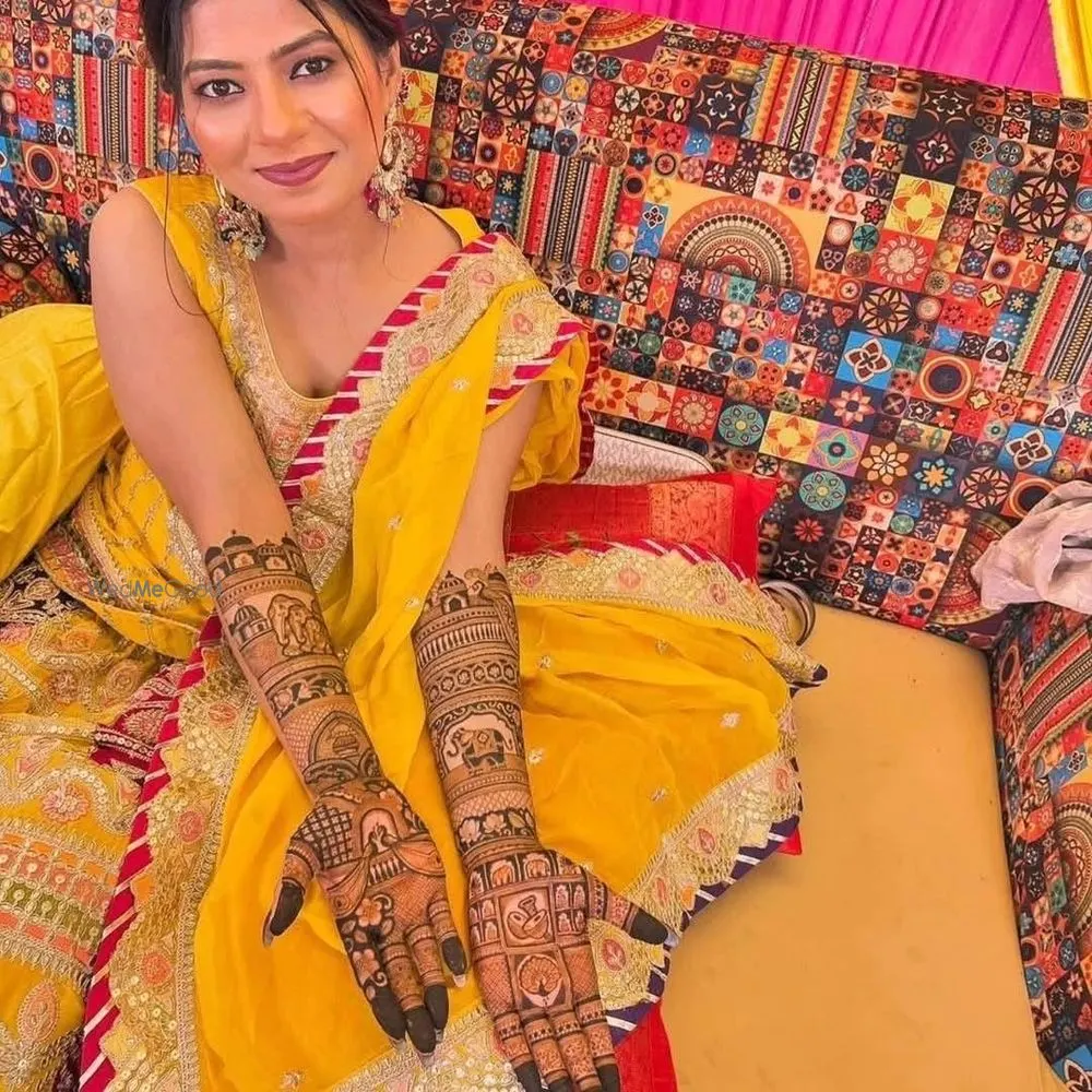 Kuldeep Mehandi Artist