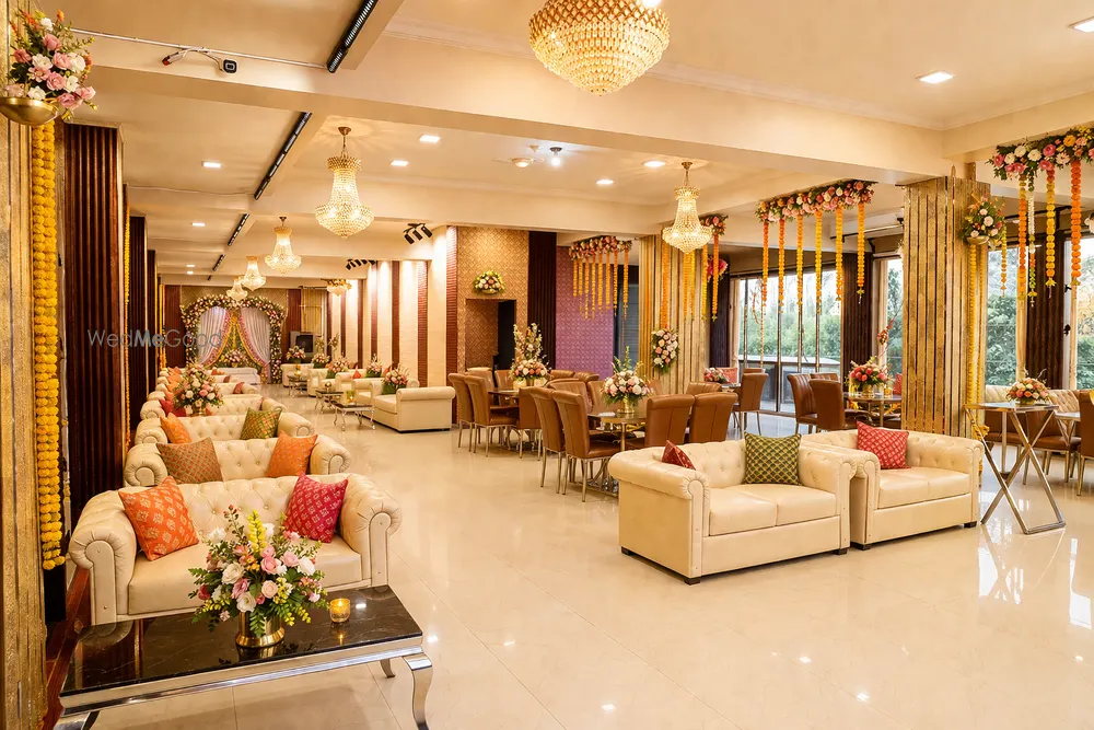 Saffron Banquet Hall Noida By City Stay