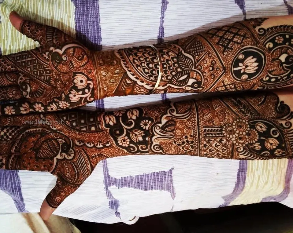 Purana Anil Mehandi Art