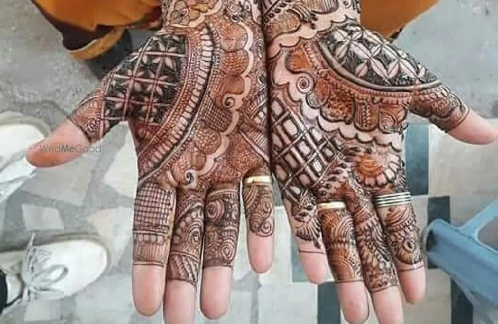 Abhishek Mehandi Artist