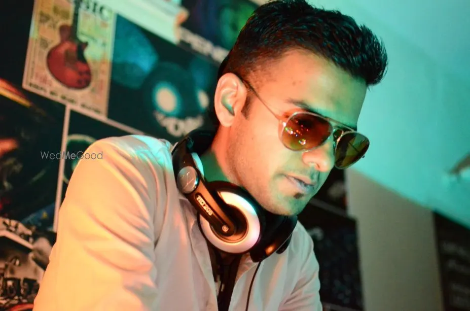 DJ 24KRT
