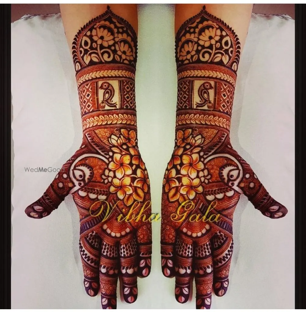 Krishna Mehandi Artist