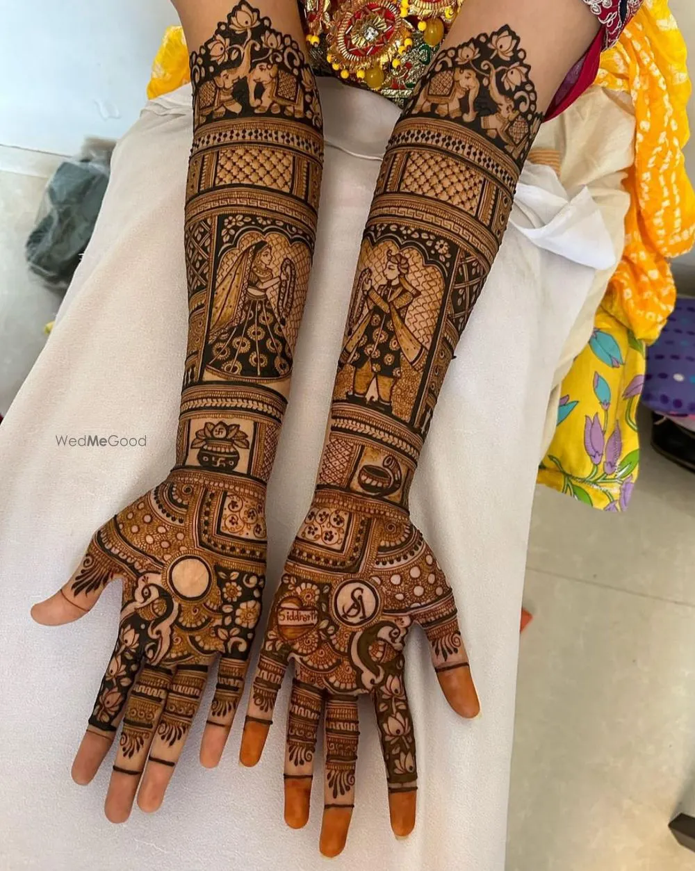 Aaka Mehandi Artist