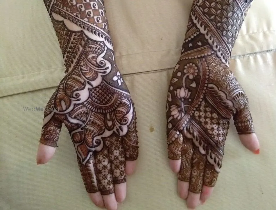 Kaveri Mehandi Art