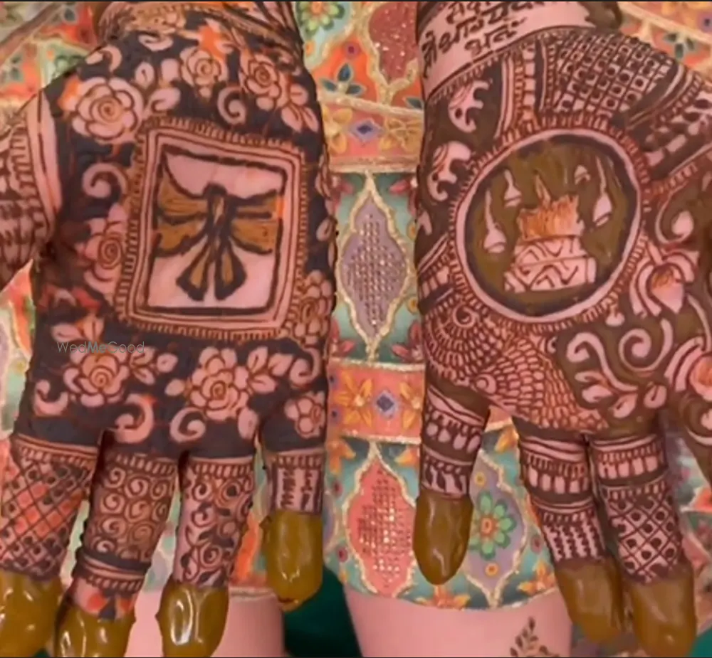 Hritik Mehendi Arts