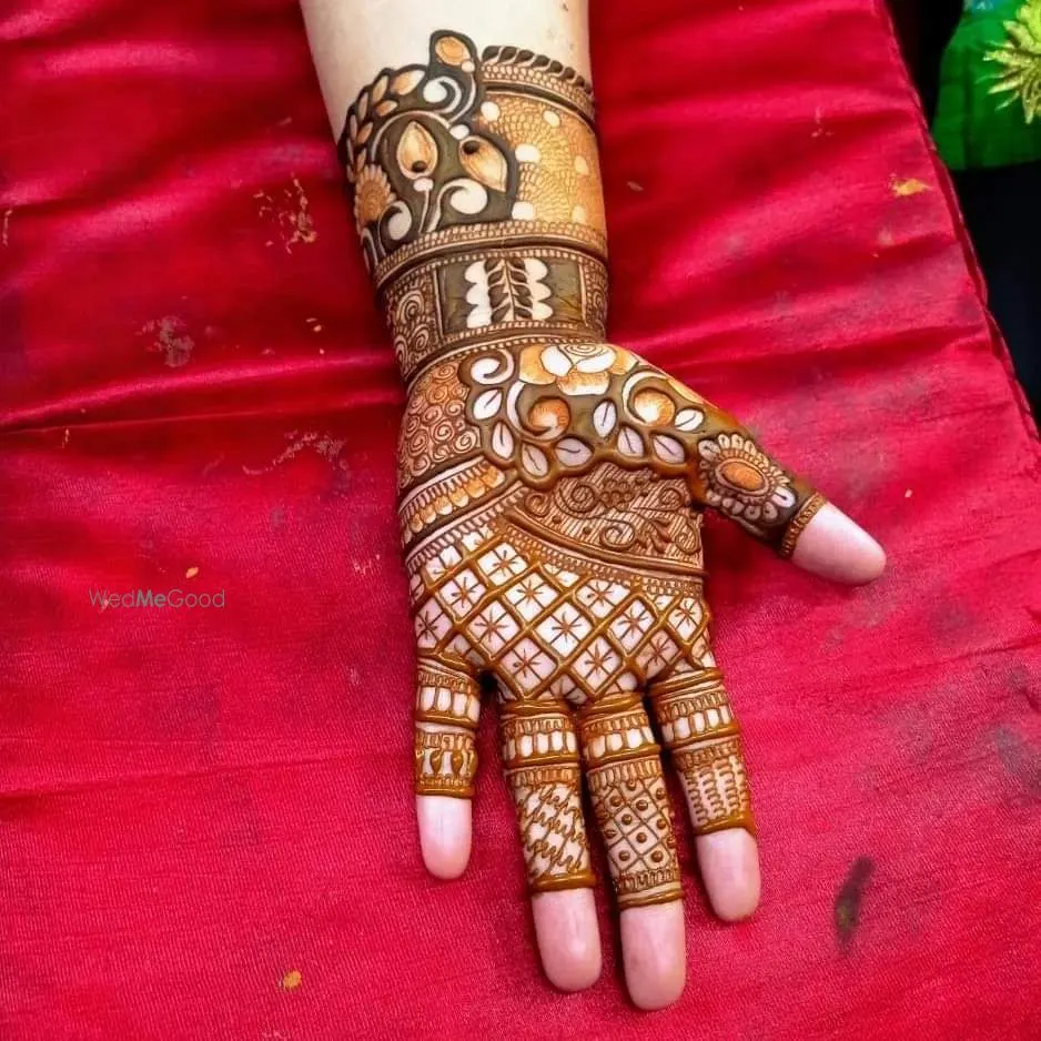 Vansh Mehndi 07