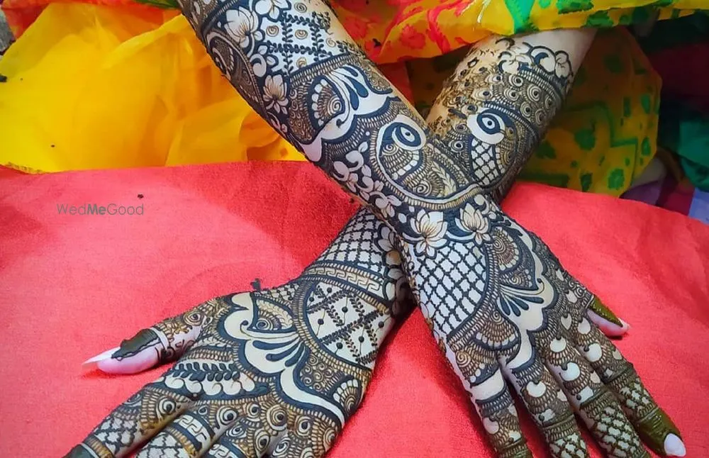 Mansi Mehendi