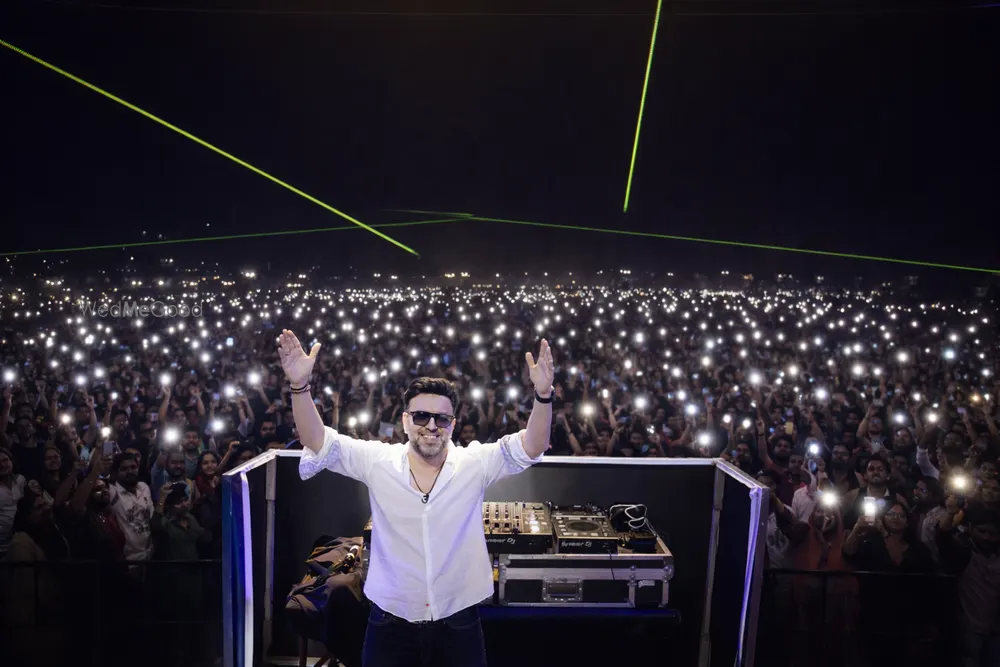 Dj SHVM