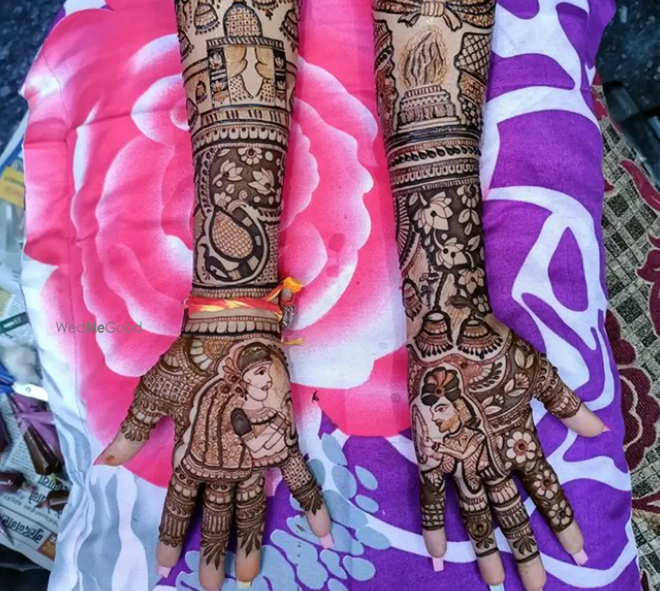 Praveen Mehandi Arts