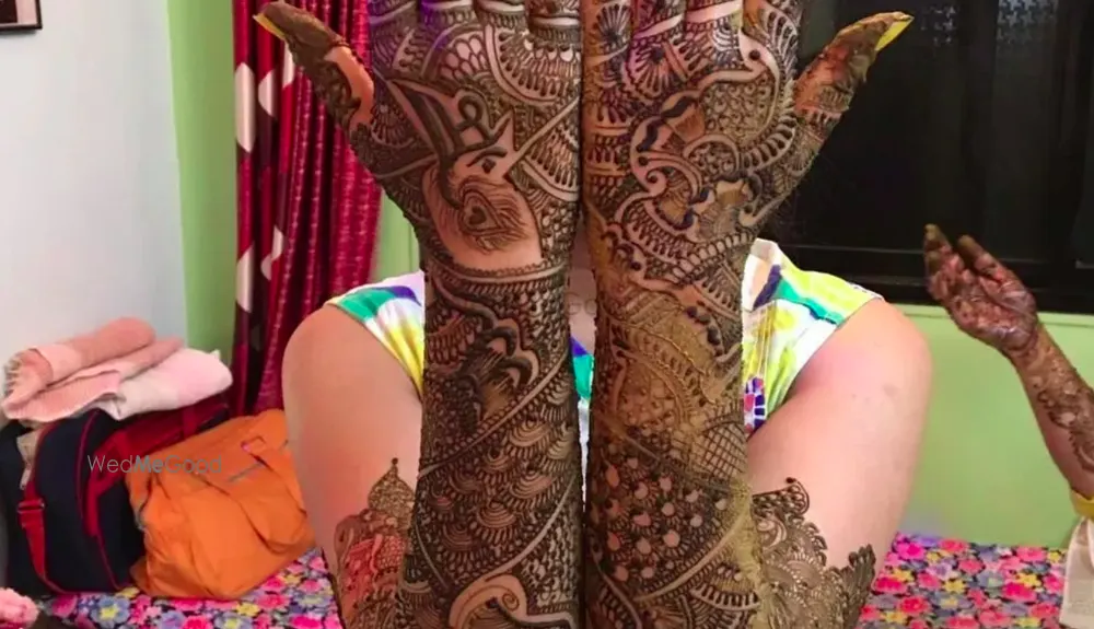 Ajay Mehendi