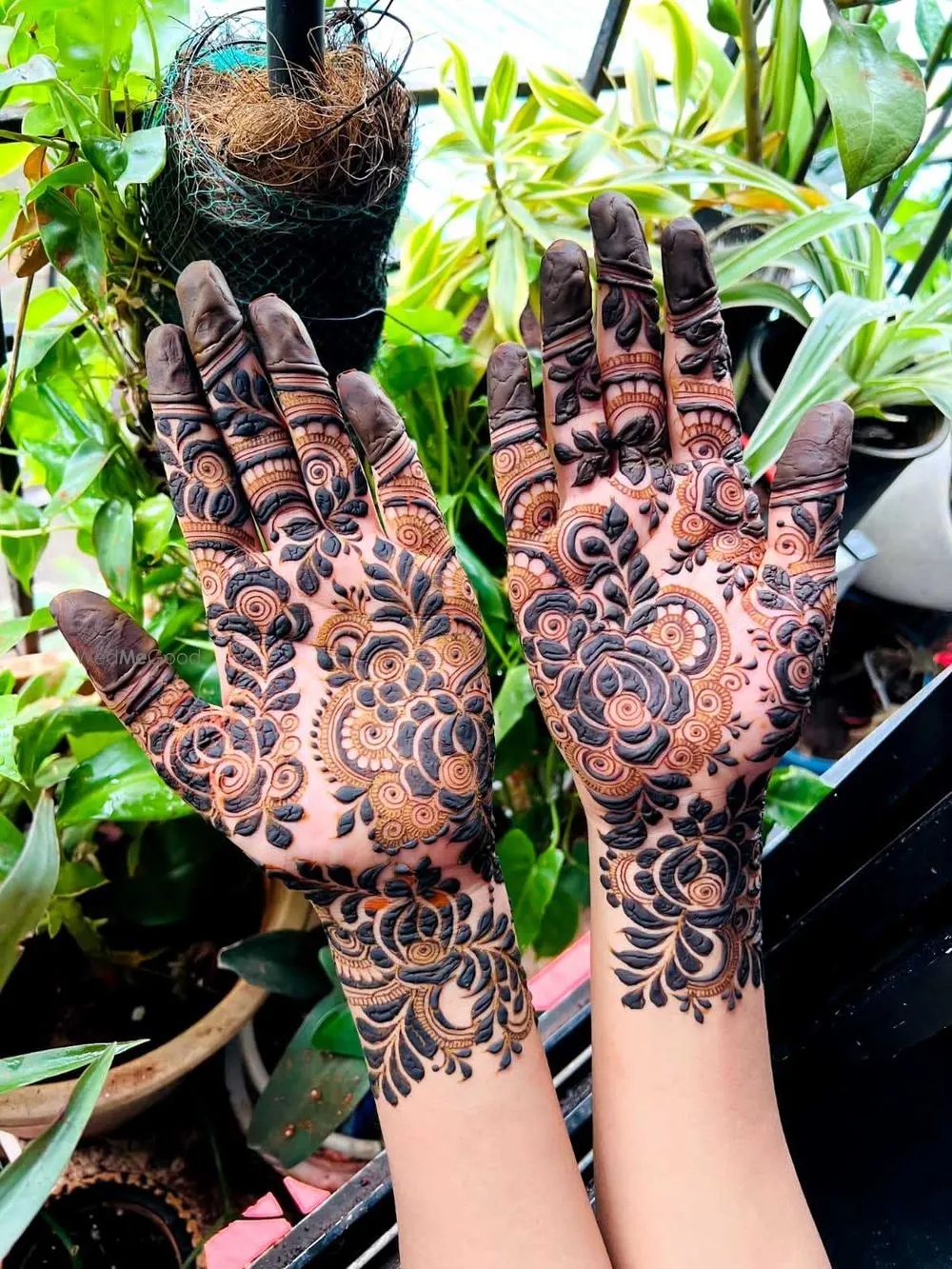 Mahendi By Saba Taskeen