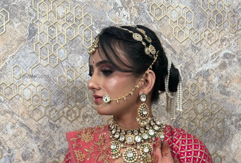 Makeup Licious
