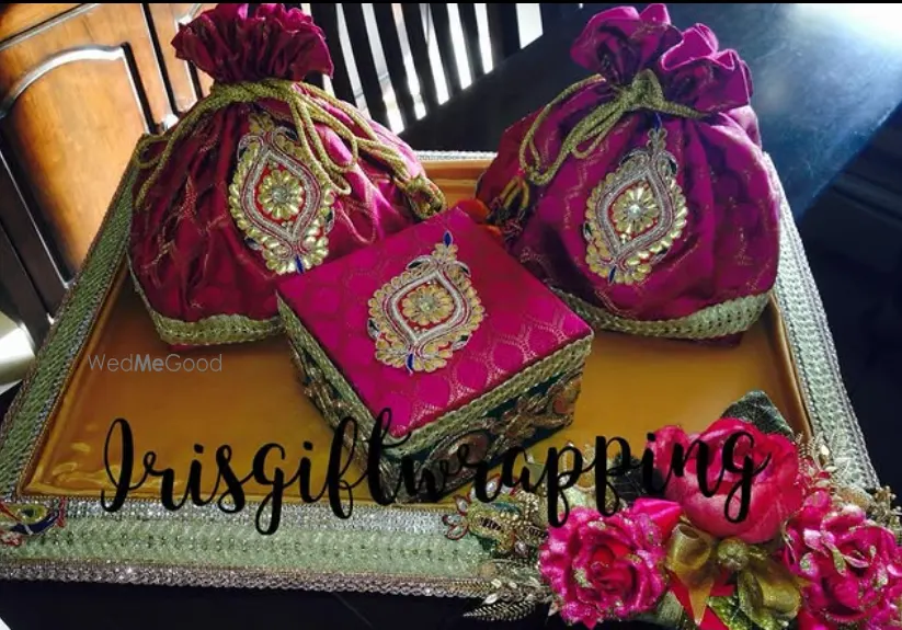 Iris Giftwrapping