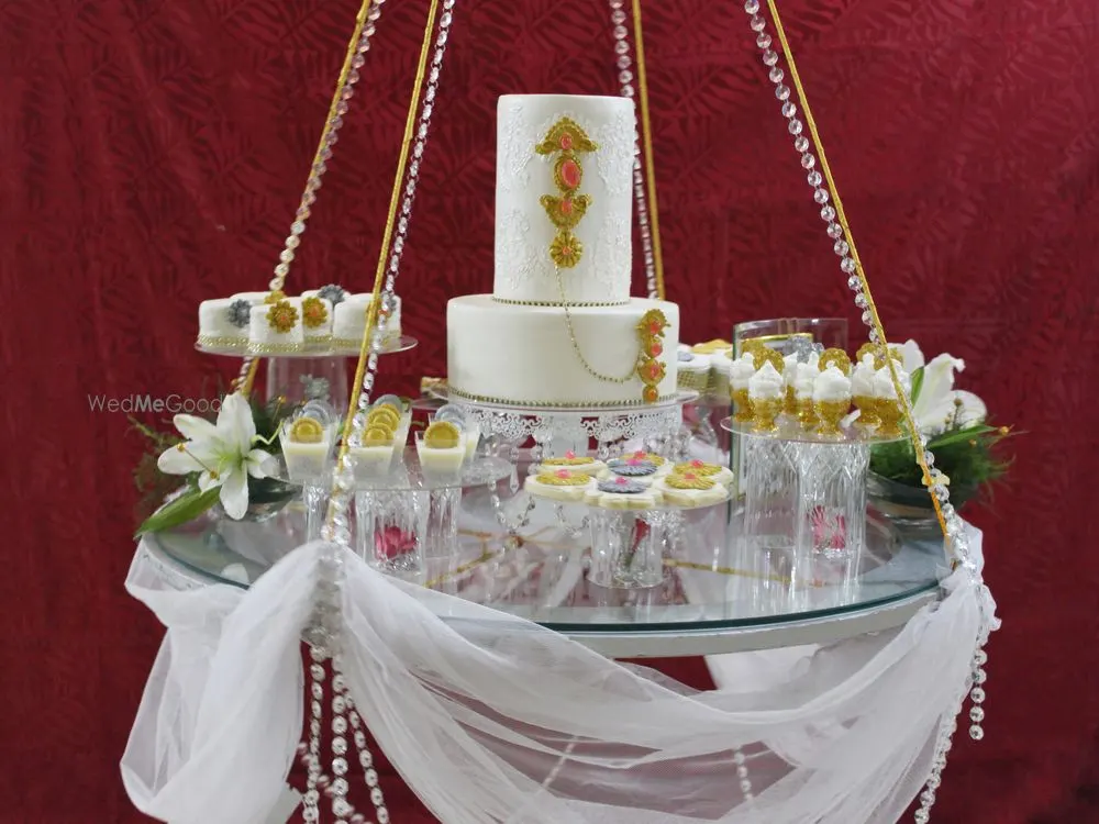 Cakes N Cakes