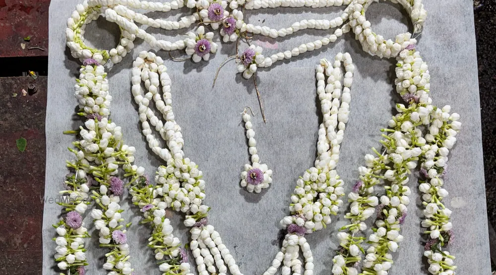 Find Florals