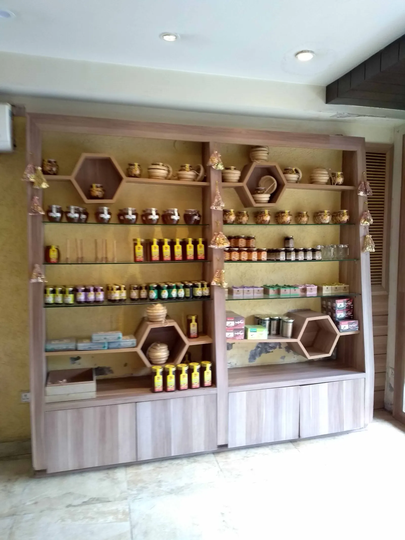 Honey Hut