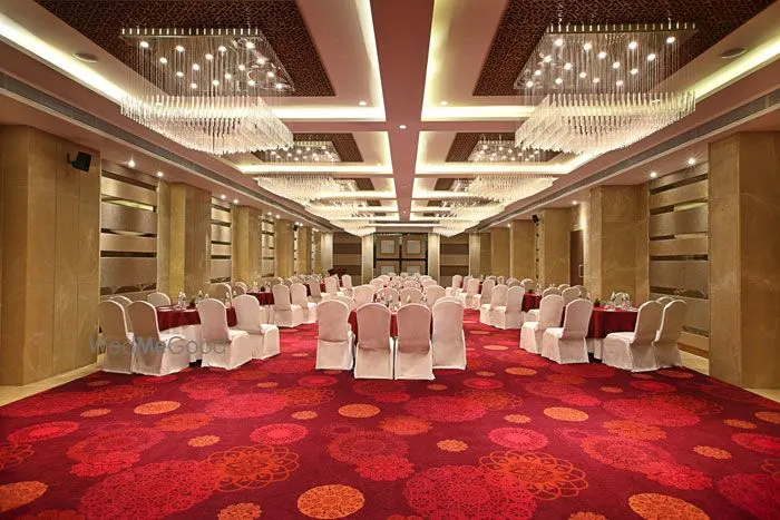 Fortune Select SG Highway Ahmedabad