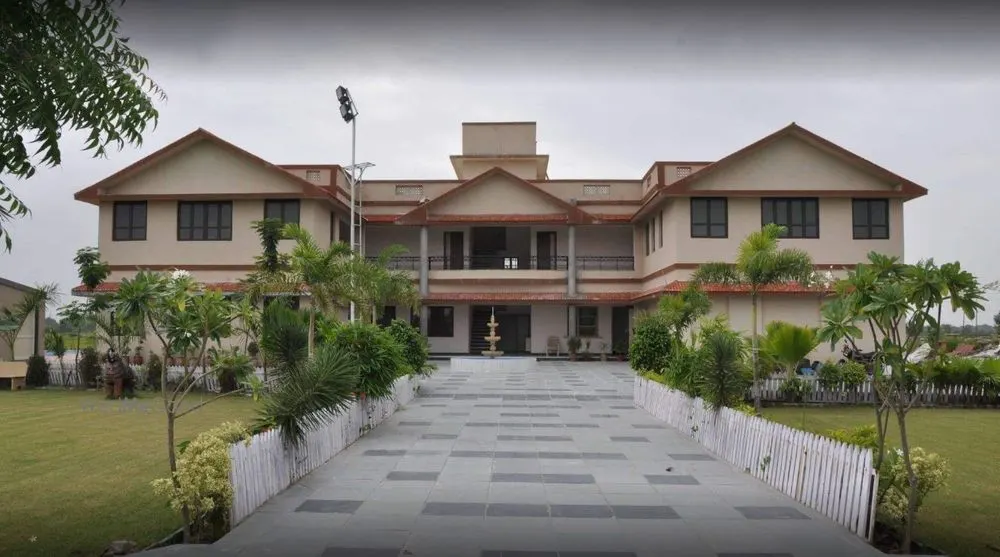 Shanti Suman Club And Resort