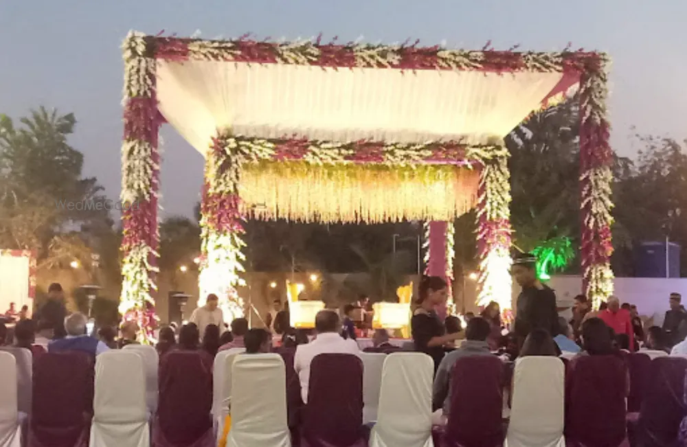 Vandan Party Plot