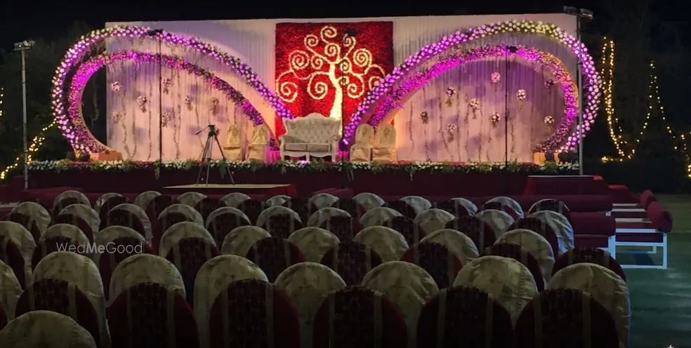 Gulmohar Party Plot