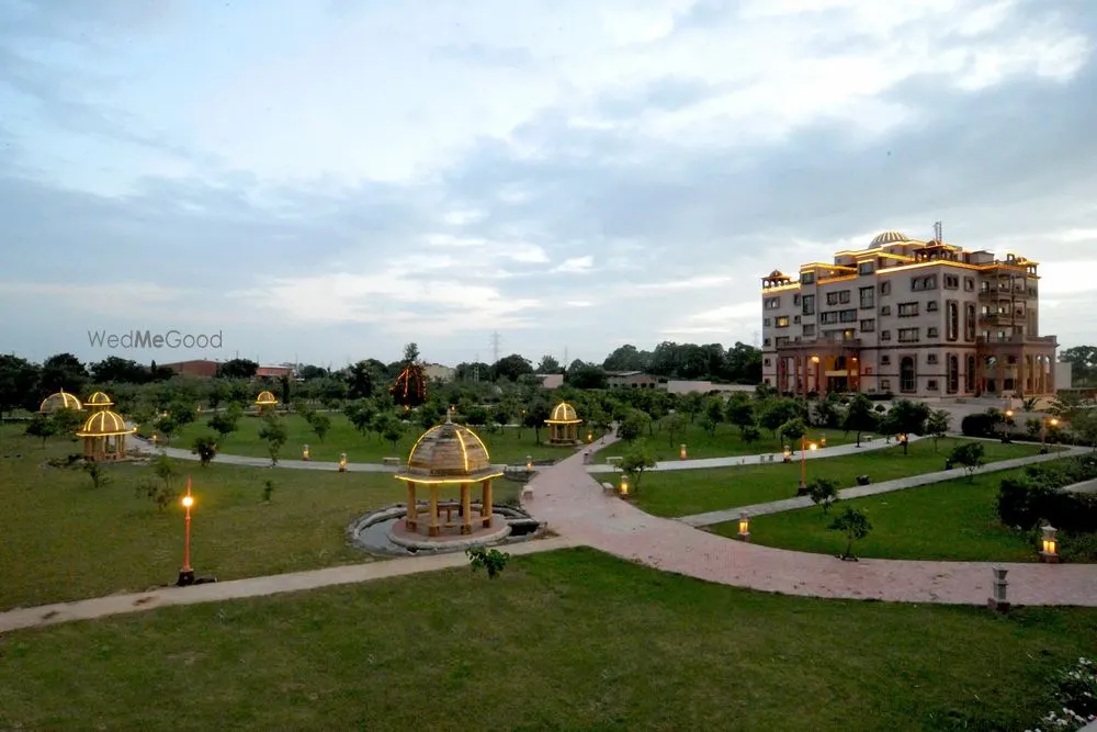 Piyush Palace