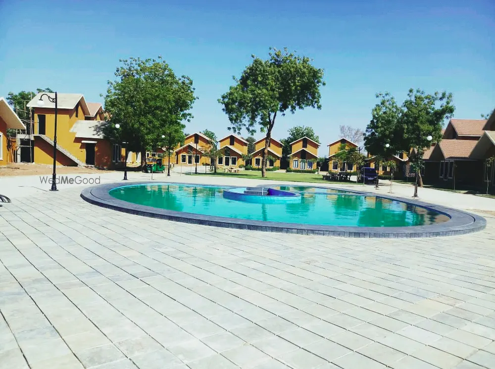 Funplicity Club And Resort