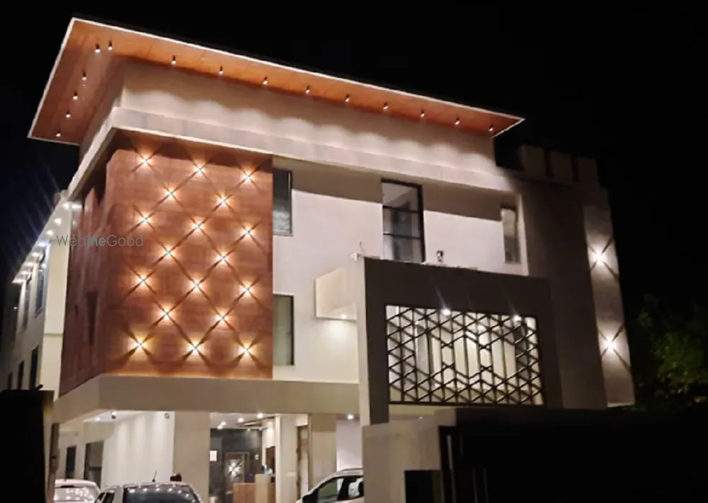Lalit International