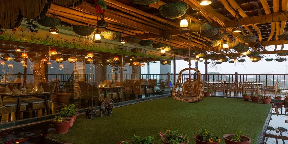 The Sitting Elephant By Hotel Ellbee Ganga View