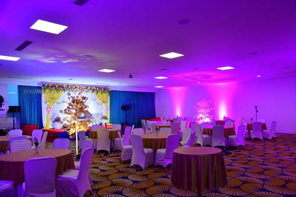 Davanam Sarovar Portico Suites