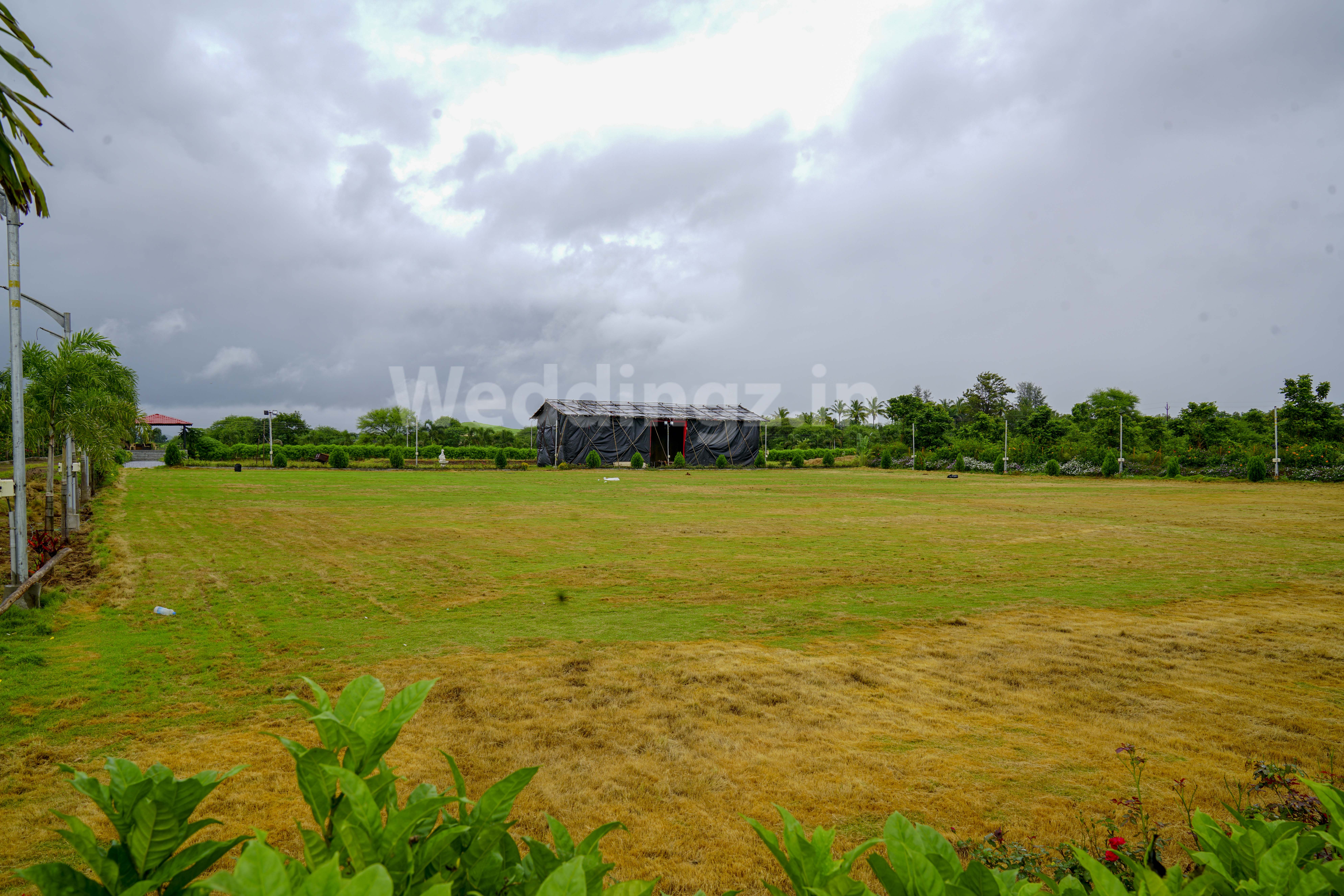 Rivercrest Lawns And Banquets