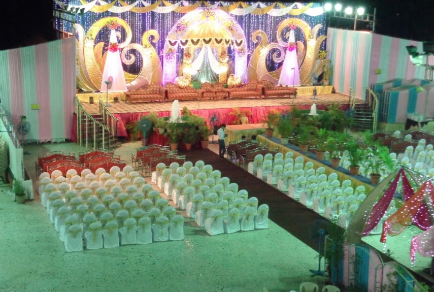 Dewan Center